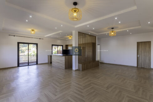 Appartement T4 Andranomena