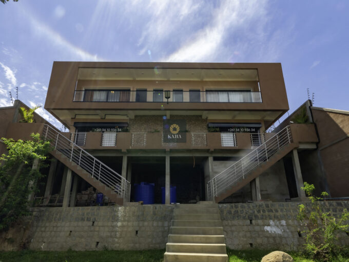 Façade villa neuve Manazary